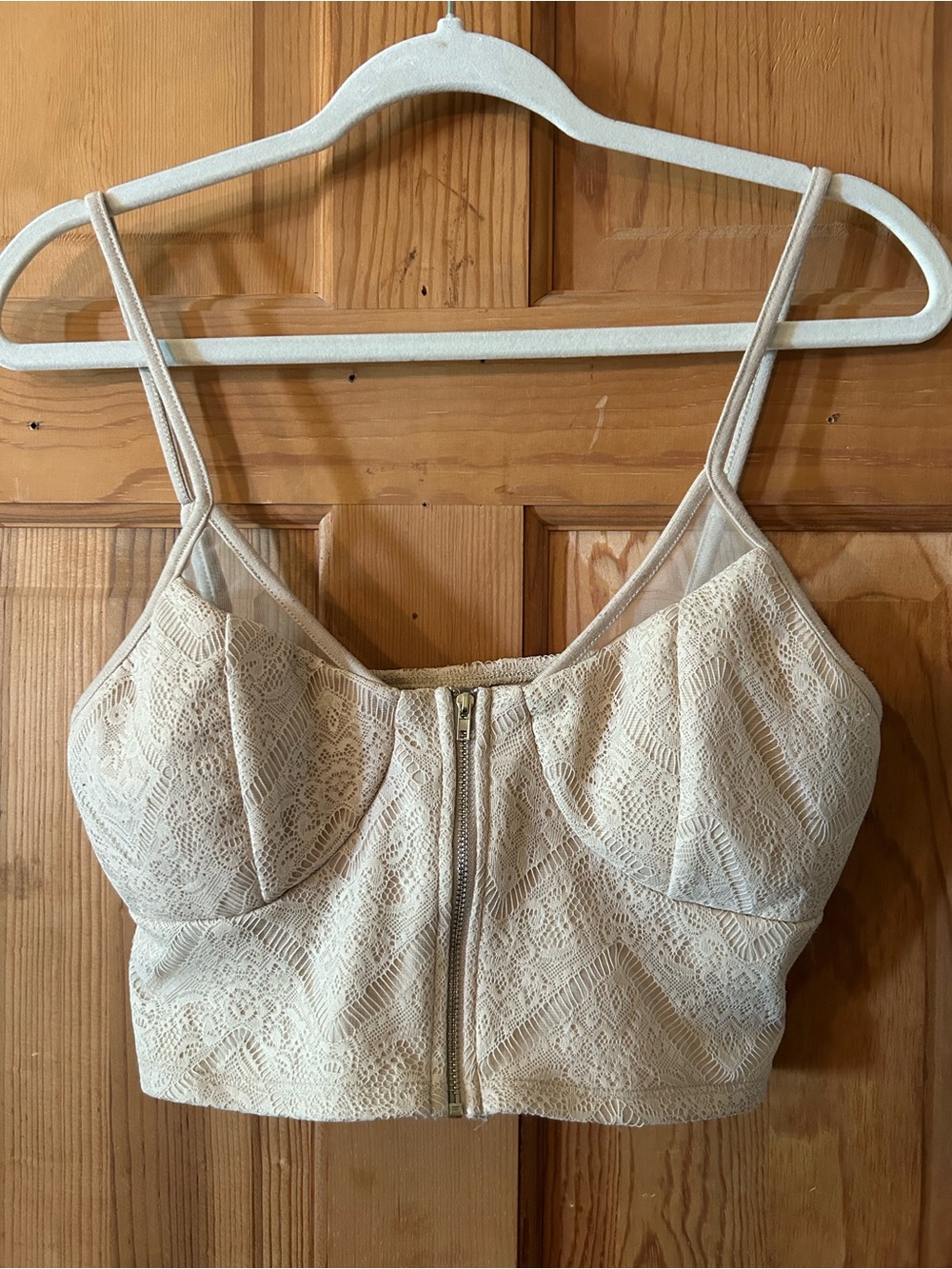 Charlotte Russe Cream Lace Zip-Front Cropped Cami